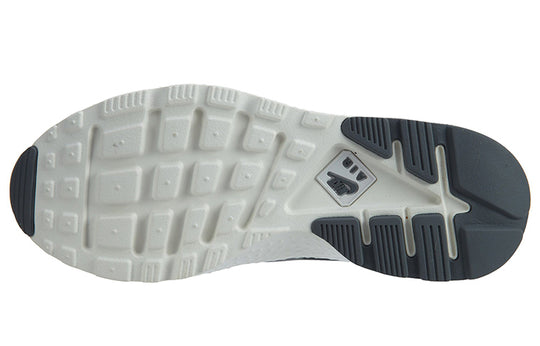 (WMNS) Nike Air Huarache Run Ultra 'Cool Grey Summit White' 819151-006